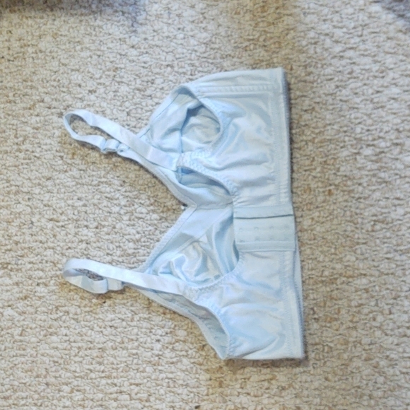 Bali Double Support Comfort Wireless Full Coverage Bra Sz 40DD - Picture 3 of 6